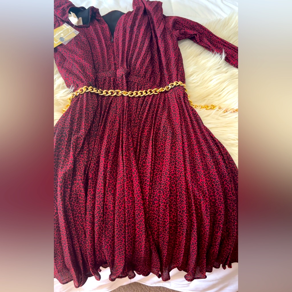 Brand New W/Tags Michael Kors Dress With An Mk Belt, Very Stylish! Never Worn!